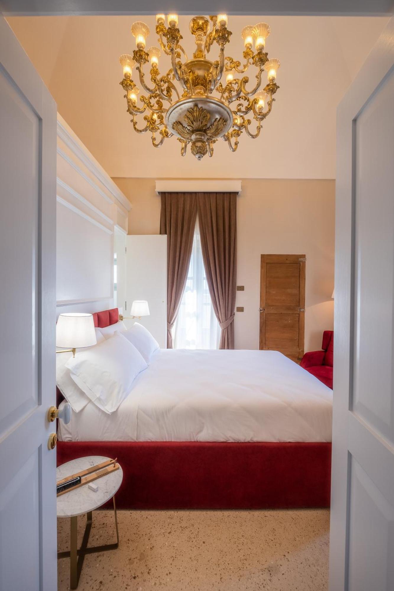 Nohasi Palace Lifestyle Hotel & Spa Стая снимка